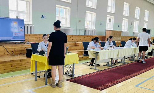 УБЕГ: Сэлэнгэ аймгийн Сайхан сумын ИТХ-д нэр дэвшигчийн саналын тоо тэнцсэн тул дахин санал хураана